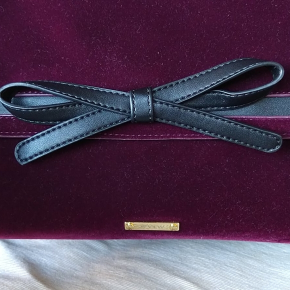 Review Bag - Picture 2 of 3